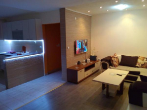 Отель Apartmani Zecevic  Будва